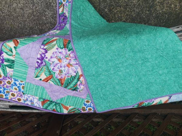 Large Block Flower Quilt - Image 4