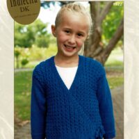 Alpaca Yarn Leaflet 1522