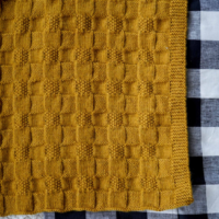 Lisa F Design Leaflet Bc126 - Checkerboard Blanket