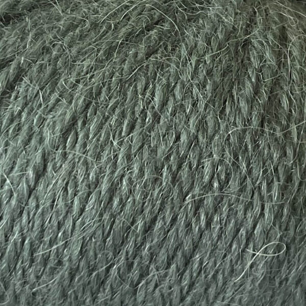 Aella Beanie Knitting Kit - Image 7