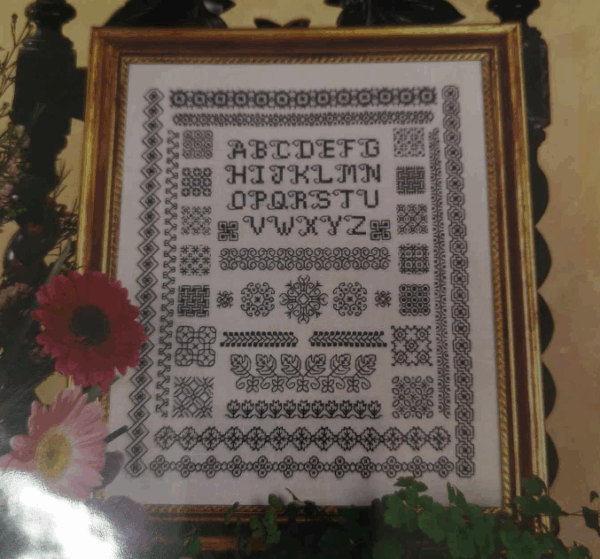 Blackwork Forming Patterns by Mary Hickmott Designs